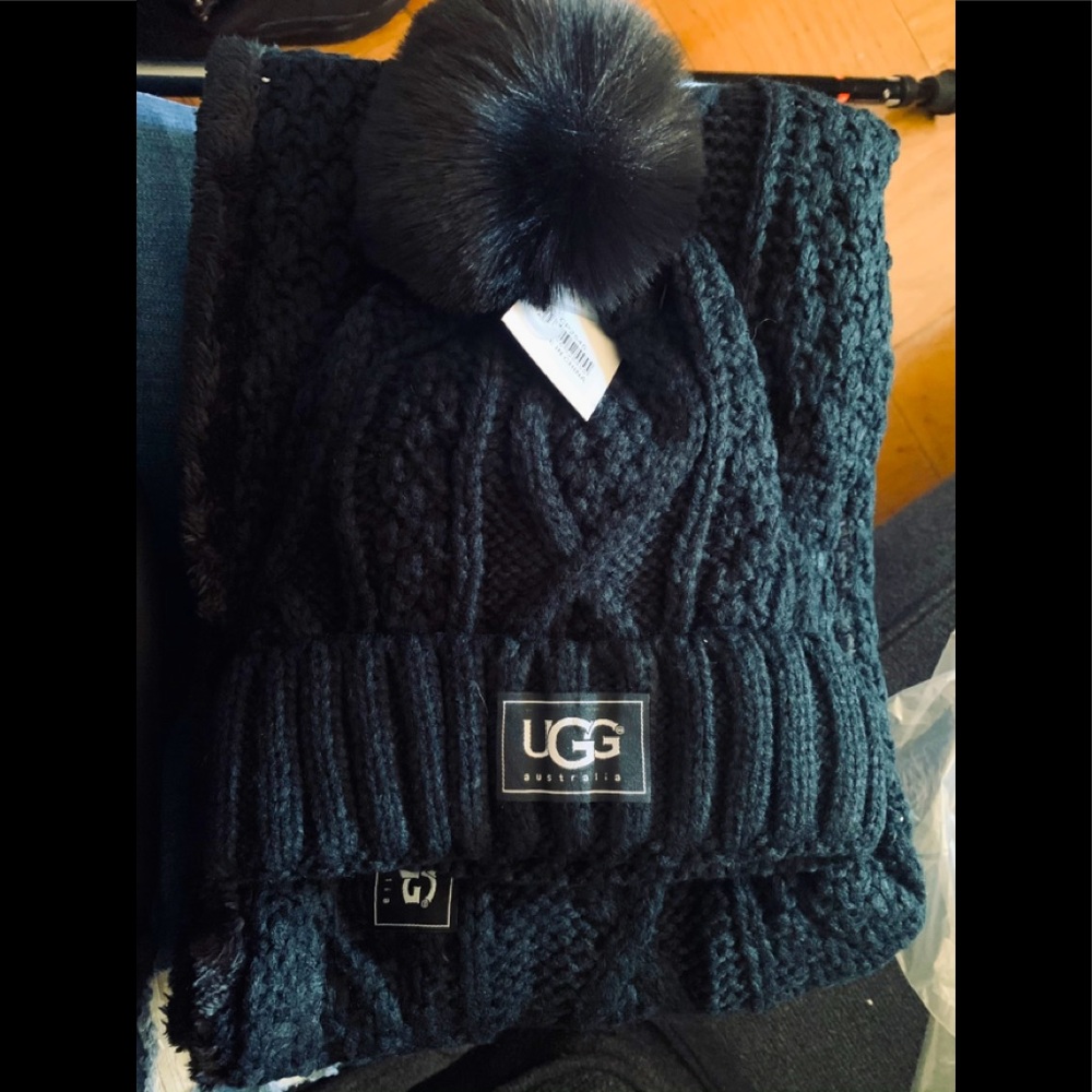UGG beani and scarf